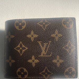 Louis Vuitton Marco monogram wallet